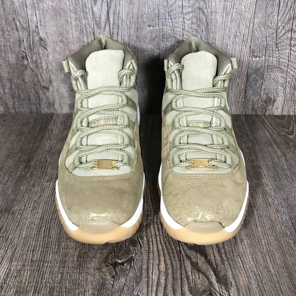 Air Jordan 11 Retro ‘Olive Lux’ - Picture 2 of 6